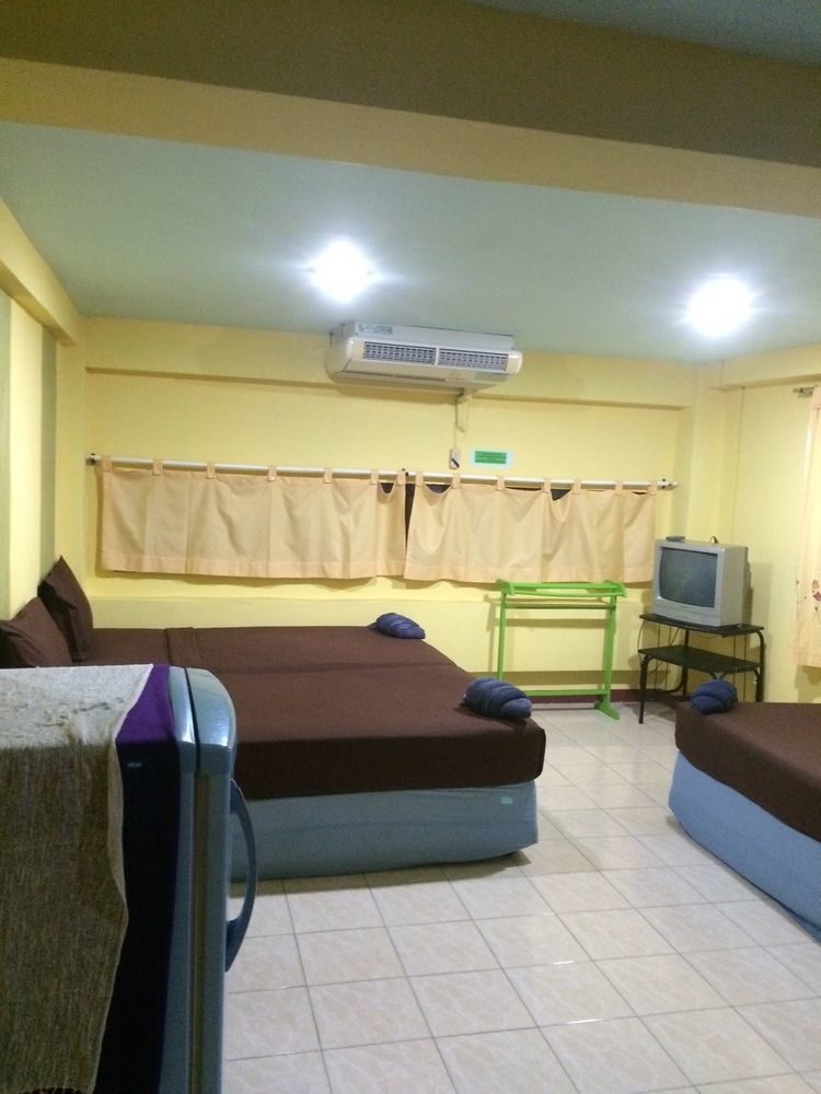 Andaman Place Guesthouse Patong Екстер'єр фото