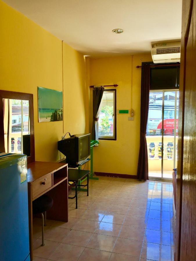 Andaman Place Guesthouse Patong Екстер'єр фото